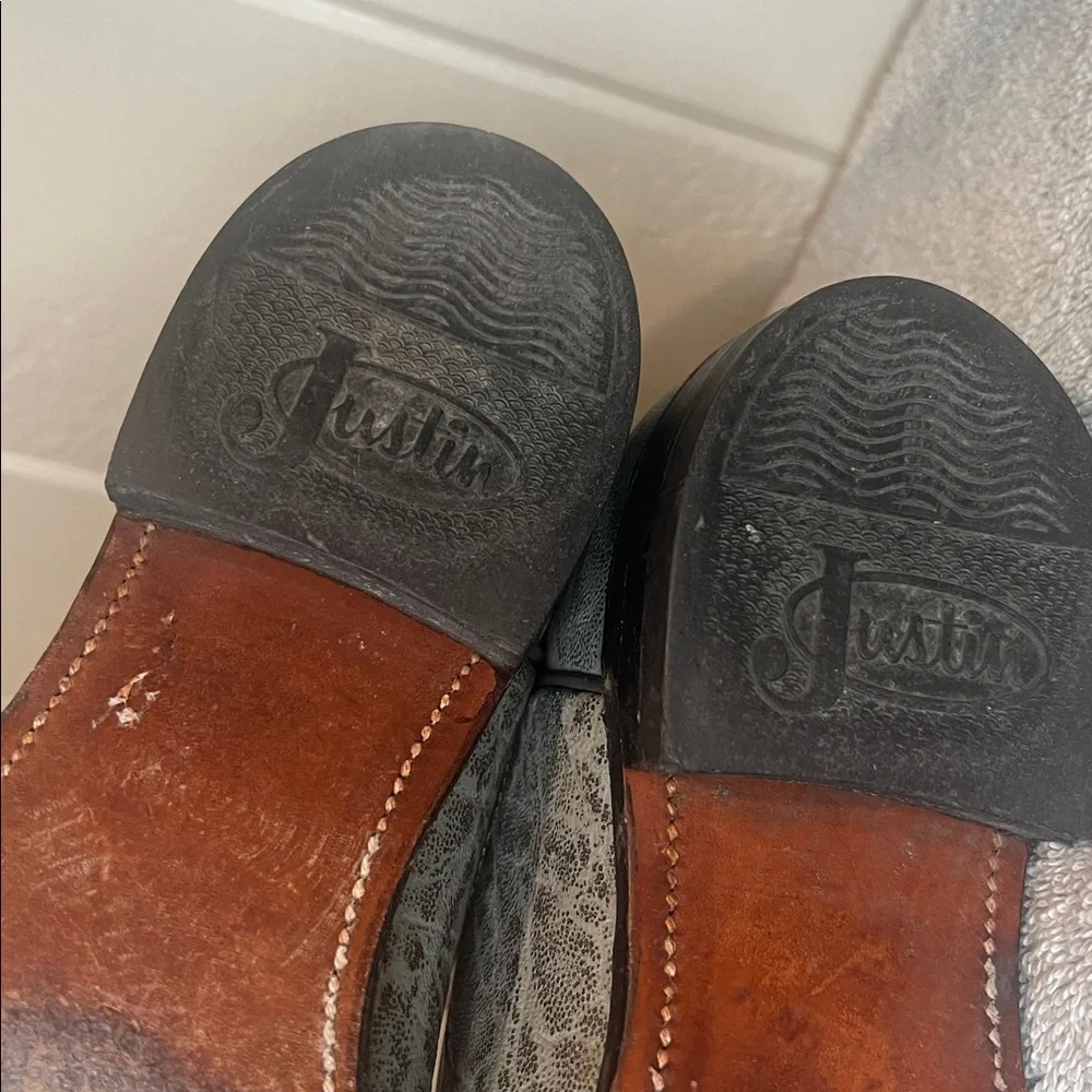 Justin Boots added more